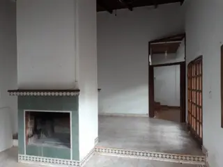 GUIDEK STASIUK VENDE AMPLIA PROPIEDAD A CUADRAS DE LA FACULTAD foto 3