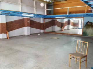 LOCAL 120M2 CUB SOBRE SANTOS VEGA foto 3