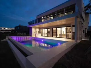 Yacht 200 foto 3
