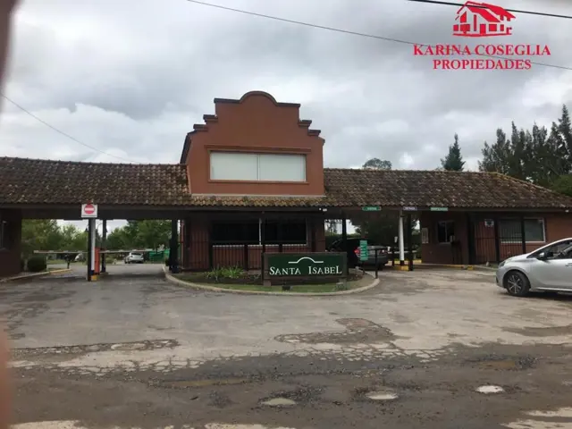 CASA CON PILETA , EN VENTA , B° SANTA ISABEL , MASCHWITZ