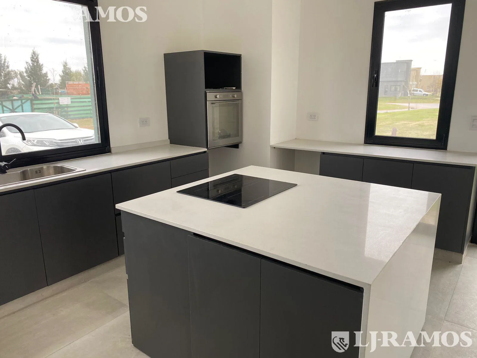 Hermosa casa en Venta en 1 Planta con Piscina Excelentes terminaciones PG foto 5