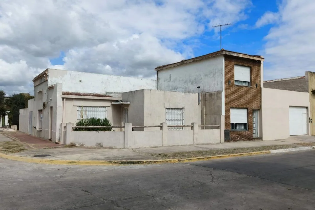 VENTA EN  BLOCK PH EN CAÑUELAS foto 2