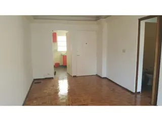 Venta 2 ambientes frente con balcón APTO CREDITO foto 2