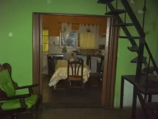 LLAVALLOL: CASA EN 2 PLANTAS A 2 CDRAS DE SEGUI foto 3
