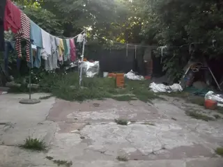 LLAVALLOL: CASA EN 2 PLANTAS A 2 CDRAS DE SEGUI foto 5