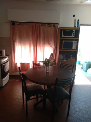 Casa PH venta Banfield foto 4