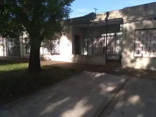 Casa PH venta Banfield foto 5