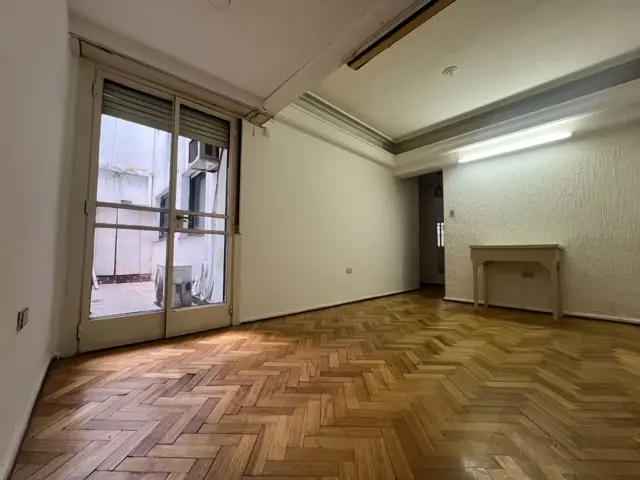 VENTA 3 AMBIENTE AV. CORRIENTES AL 4500 - ALMAGRO.