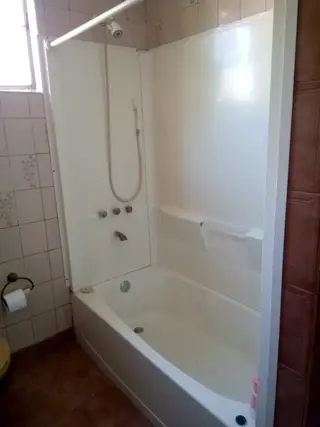 3 AMBIENTES FRENTE 1° PISO X ESCALERA 68 MTS foto 5