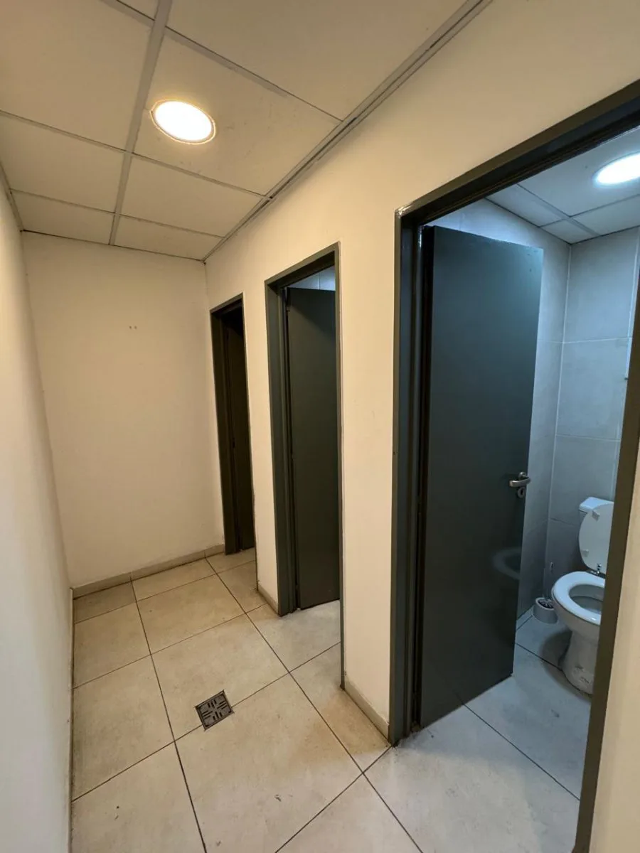 Depósito en alquiler 3.126 m2 Garín Parque industrial - Seguridad 24 hs. Excelente inmueble foto 3