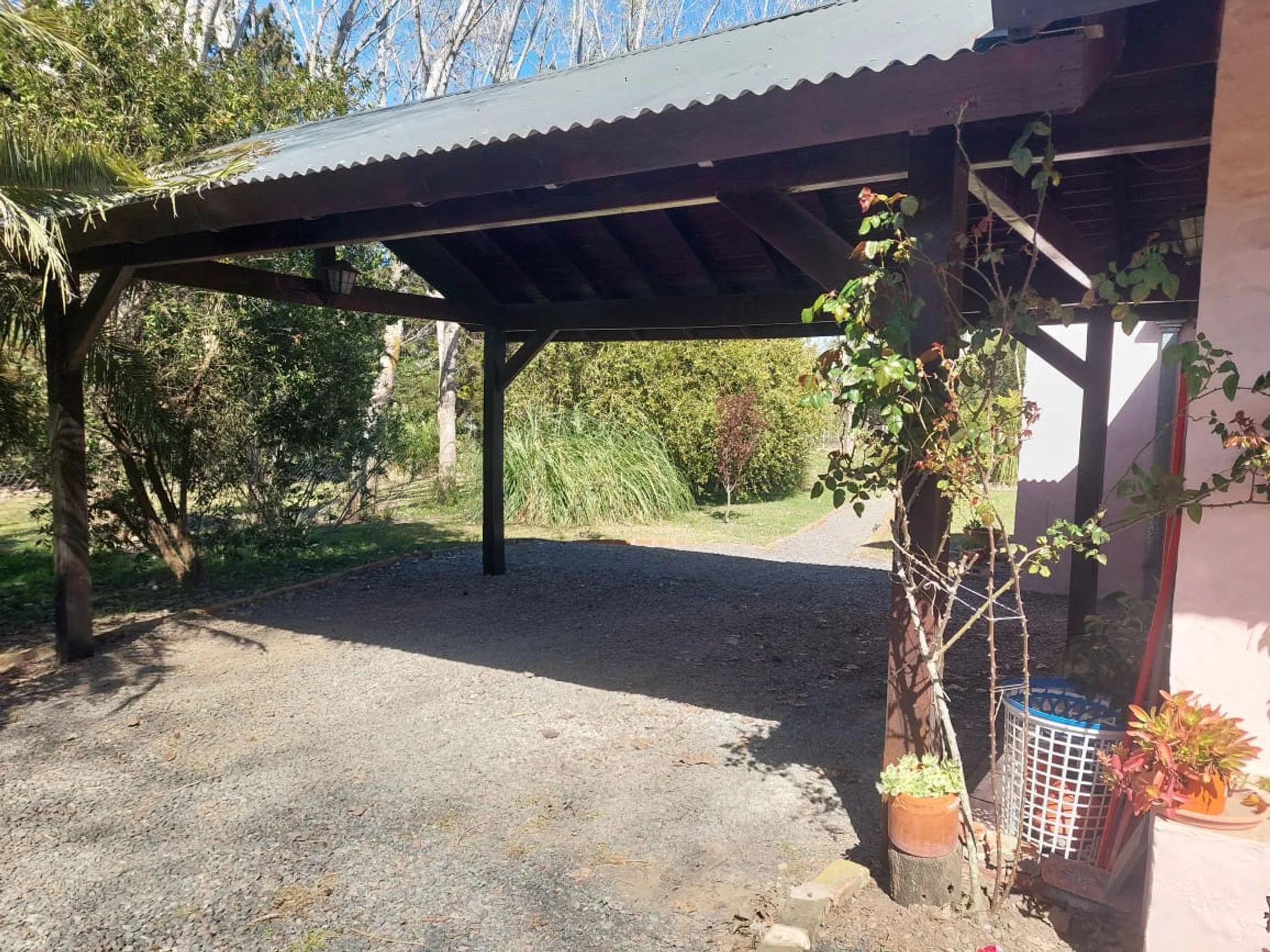 Venta de Hermosa casa en Chacras al Rio Lujan foto 5
