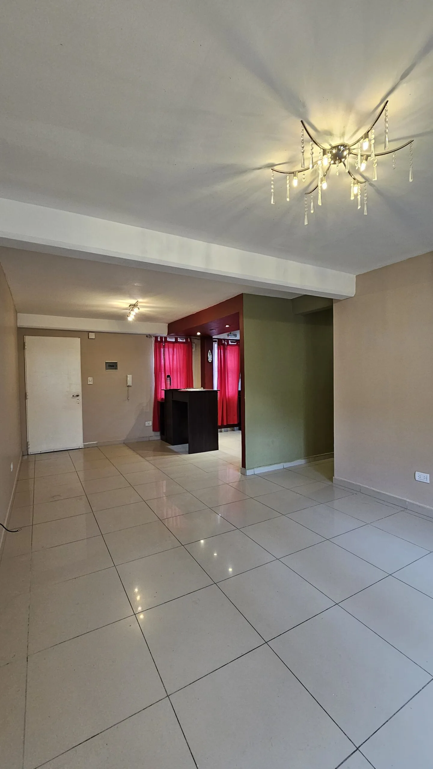 ALQUILER – DEPARTAMENTO – CHACRA XIII foto 3