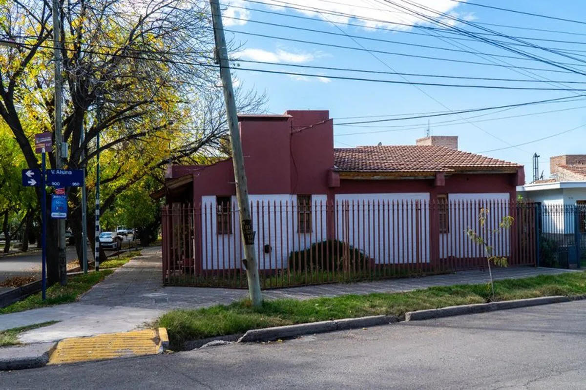 Casa en venta - B° Batalla del Pilar foto 3