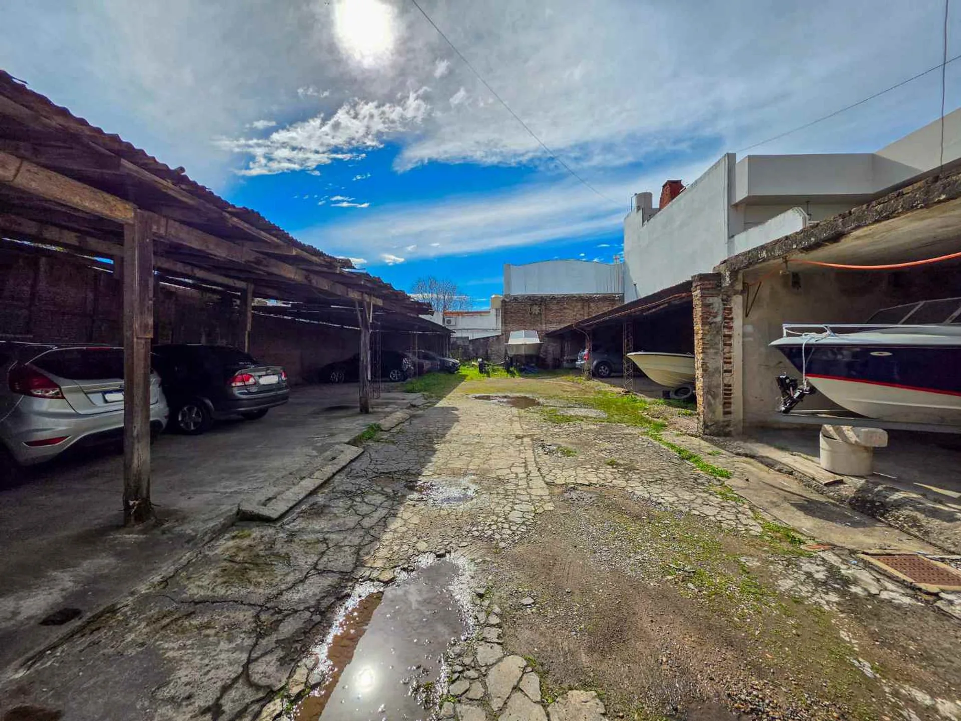 Venta de Galpón en Villa Maipú foto 2