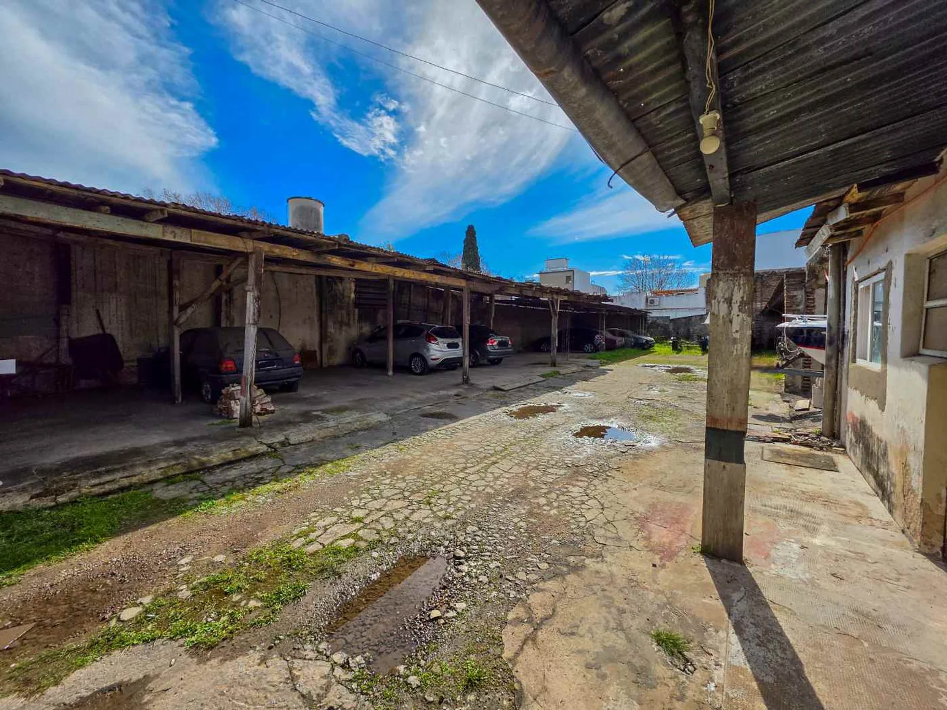 Venta de Galpón en Villa Maipú foto 3