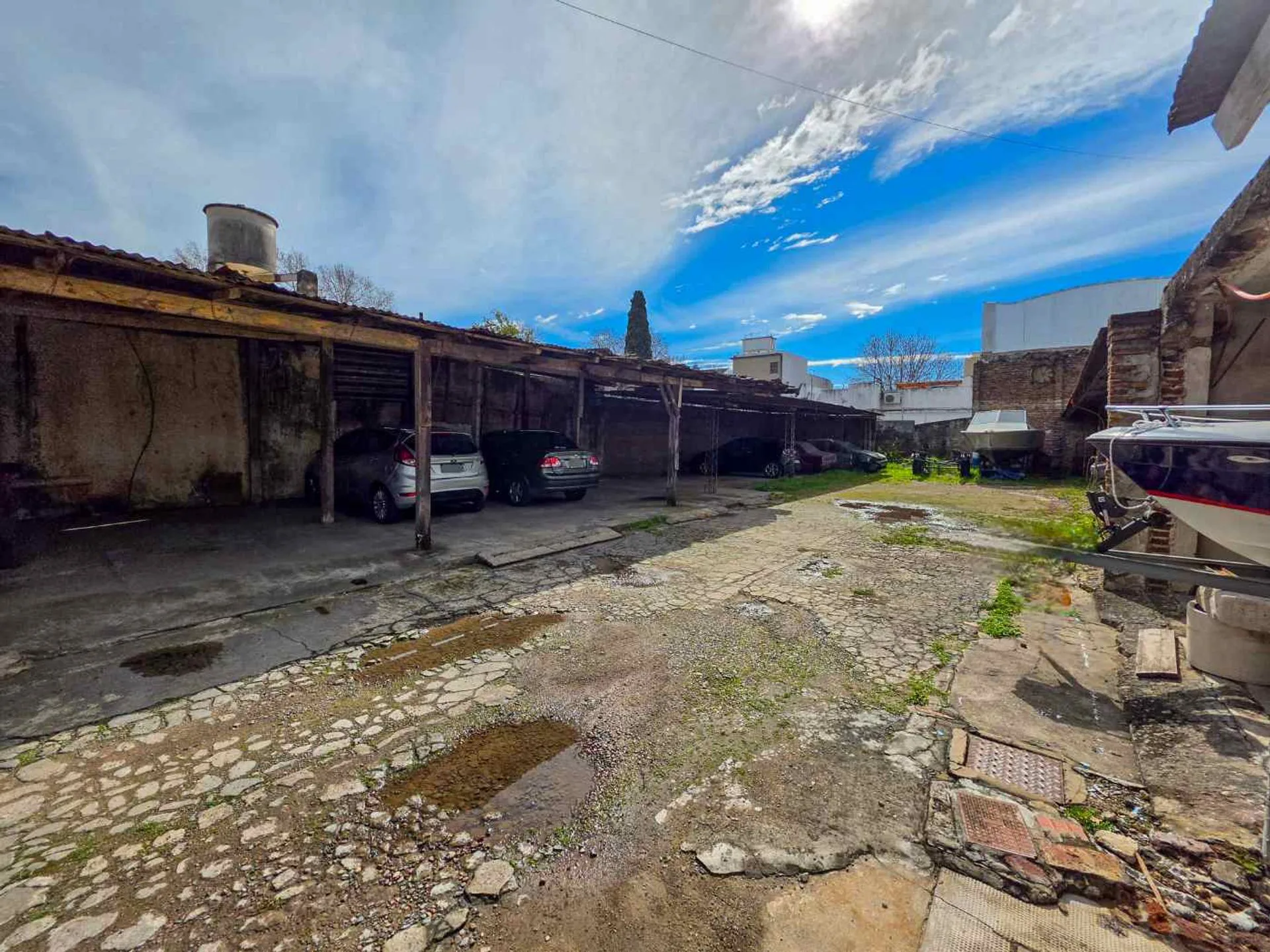 Venta de Galpón en Villa Maipú foto 4