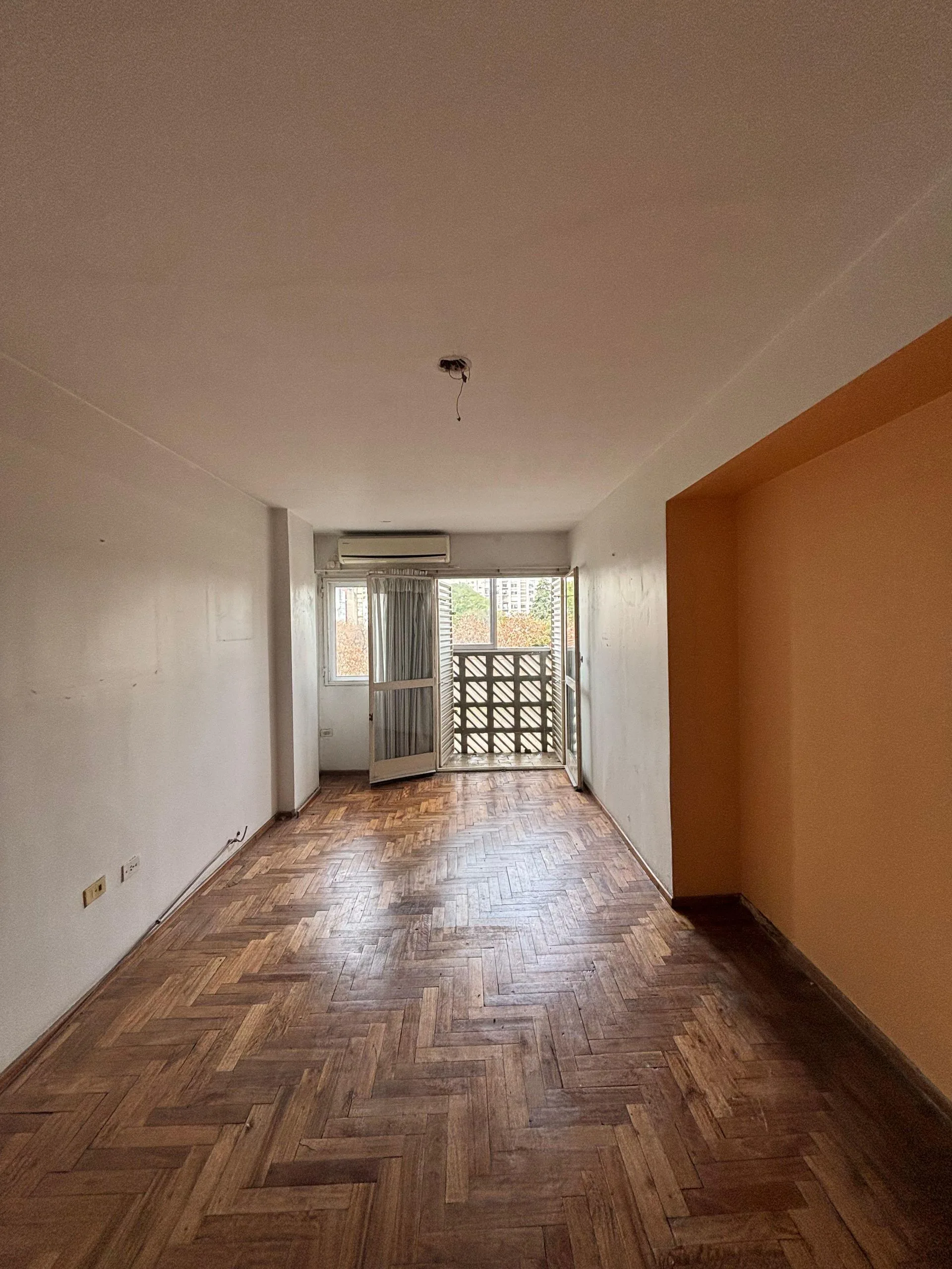 DEPARTAMENTO 1 DORMITORIO EN VENTA EN LA PLATA foto 5