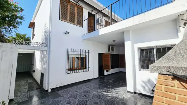 PH EN VENTA EN LANUS ESTE - ACEPTA PERMUTA
