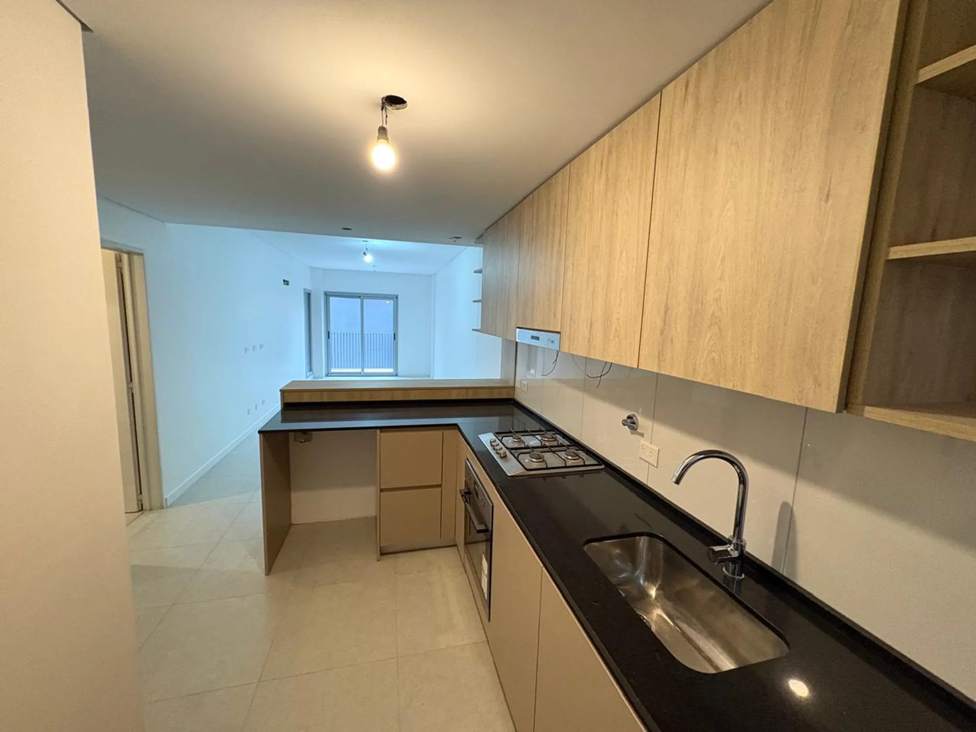 VENTA DEPARTAMENTO 3 AMB MATADEROS CON PARRILLA foto 2