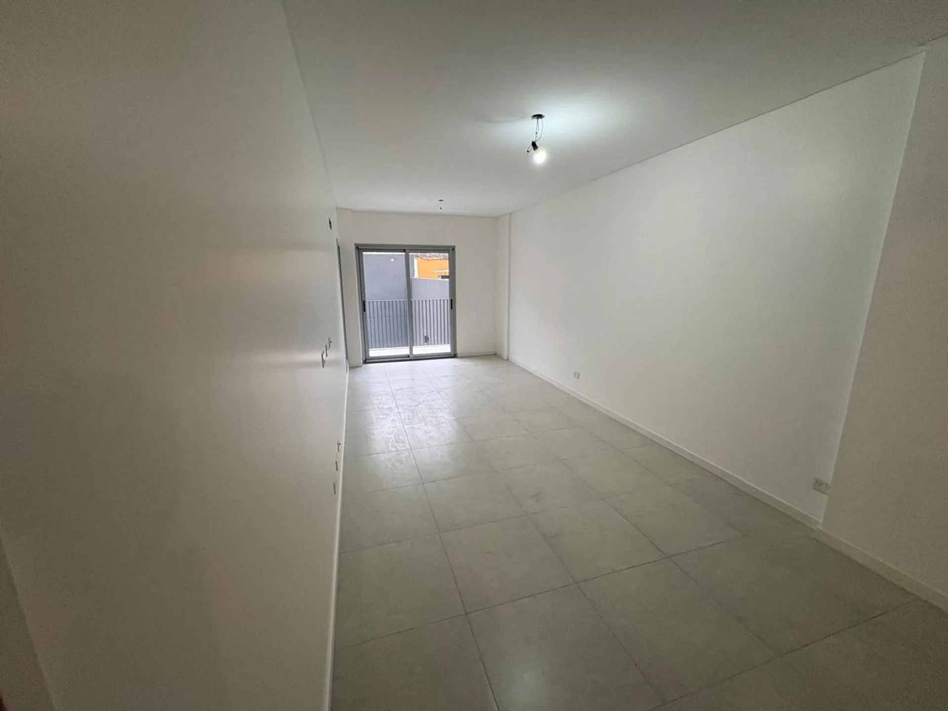 VENTA DEPARTAMENTO 3 AMB MATADEROS CON PARRILLA foto 4