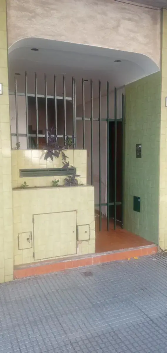 Dpto 2 ambientes y Medio - Sin expensas