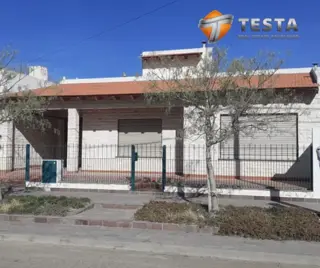 VIVIENDA 3 DORMITORIOS - PLAYA UNIÓN - RAWSON foto 2