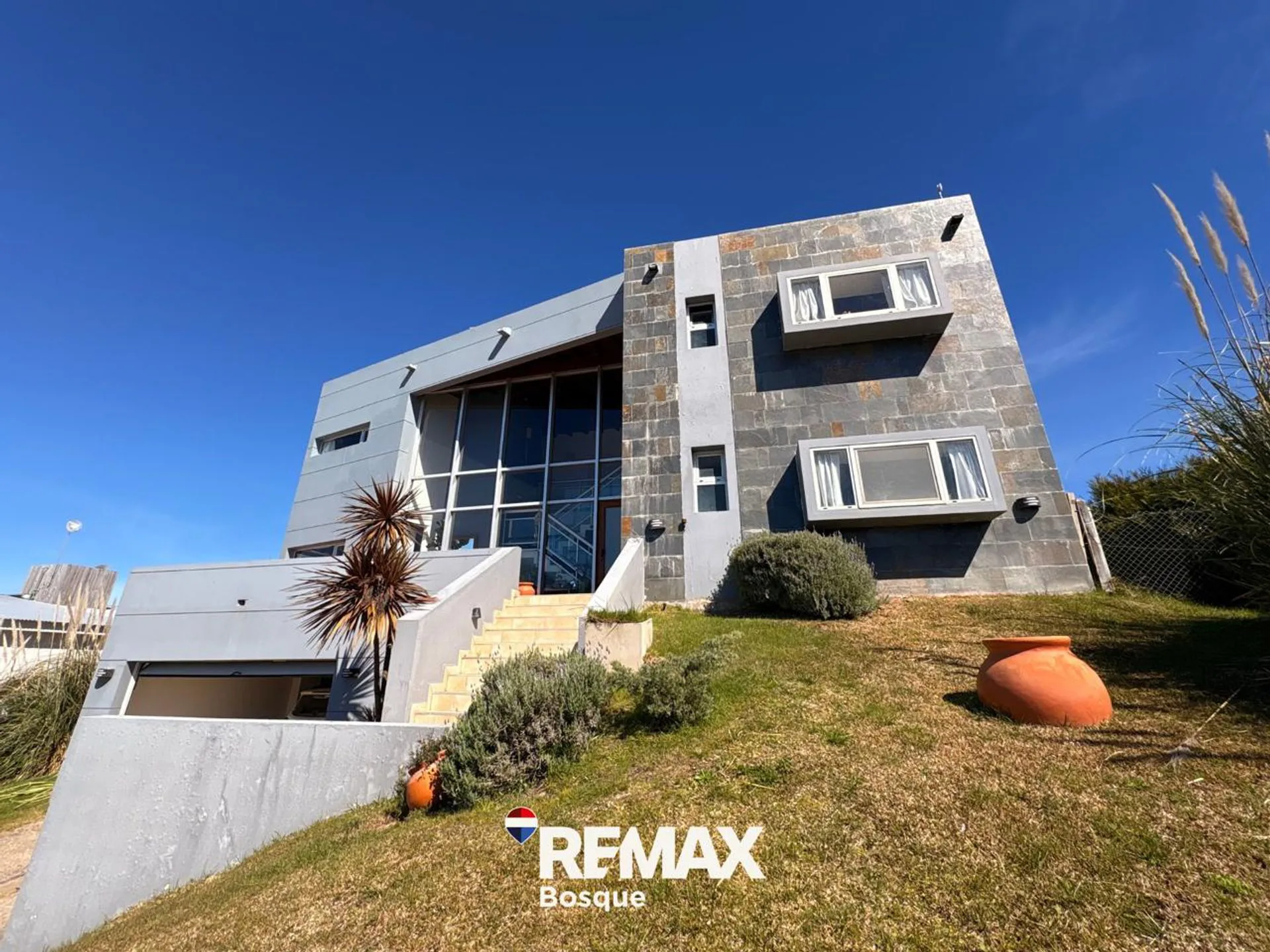 CASA EN VENTA COSTA ESMERALDA, GOLF 1, LOTE 133 foto 2