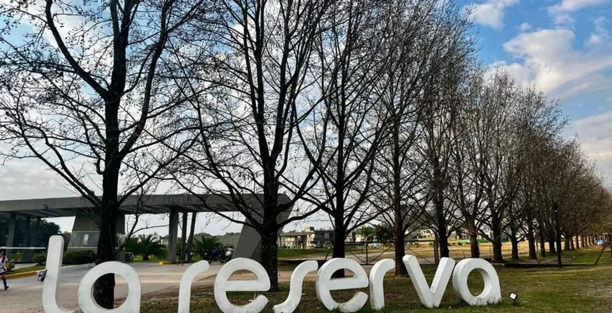 VENDO TERRENO EN LA RESERVA 1 foto 3