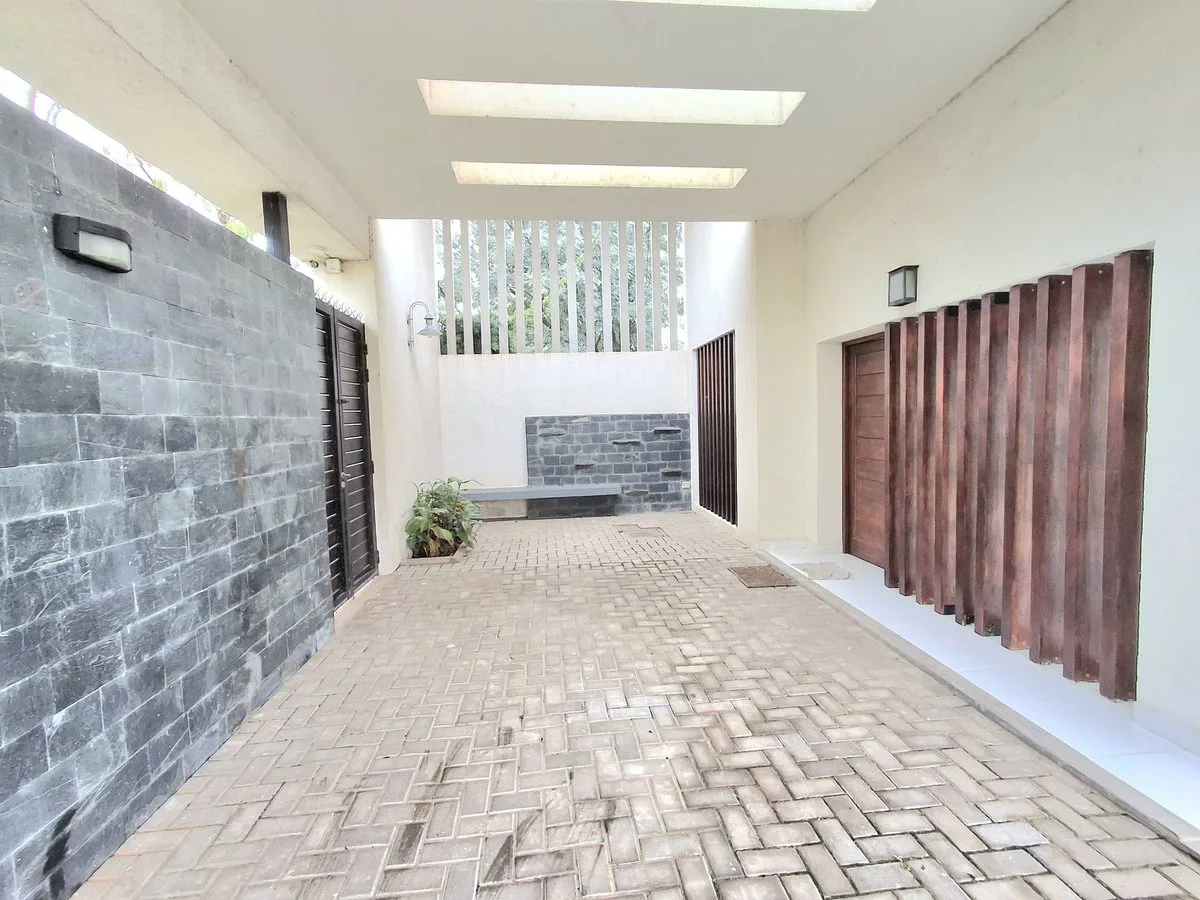 HERMOSA CASA EN FINCAS DEL RINCON foto 3