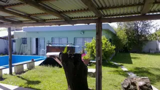 VENDO CASA EN B° CEFERINO NAMUNCURA foto 3
