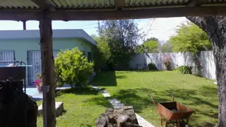 VENDO CASA EN B° CEFERINO NAMUNCURA foto 5