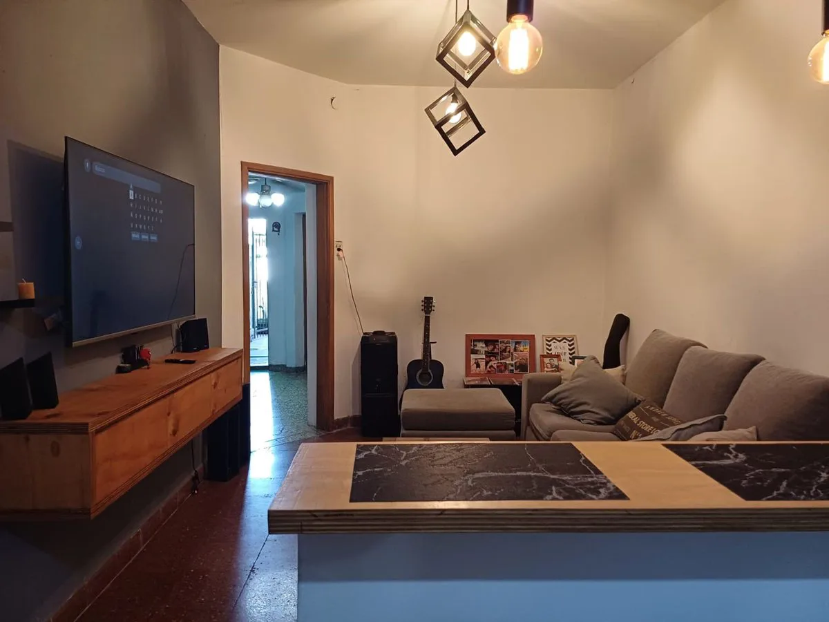 VENTA PH 3 AMB APTO COMERCIAL AL FRENTE EN V TESEI foto 3
