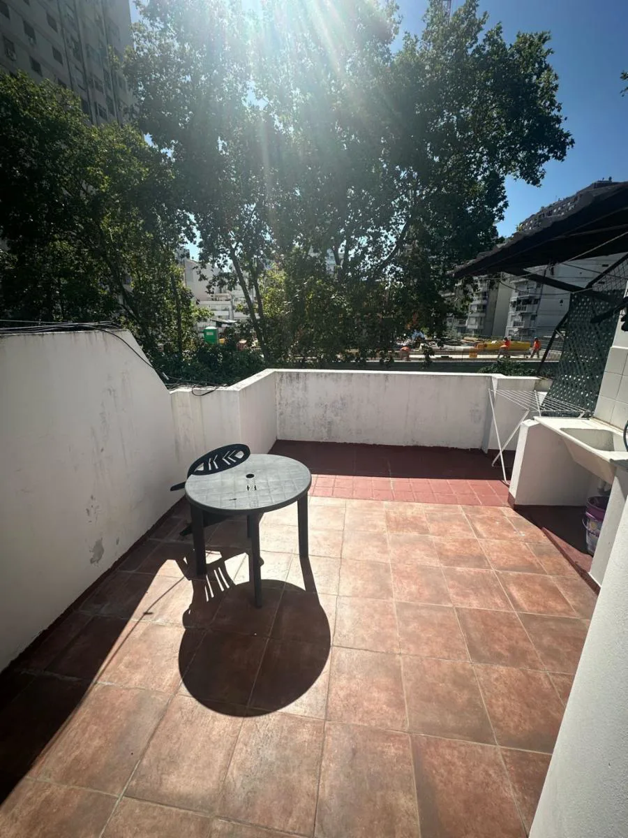 1-bedroom apartment in Palermo – photo 8 of 10