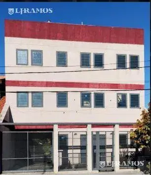 Edificio Comercial en Venta frente a Unicenter