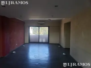 Edificio Comercial en Venta frente a Unicenter foto 5