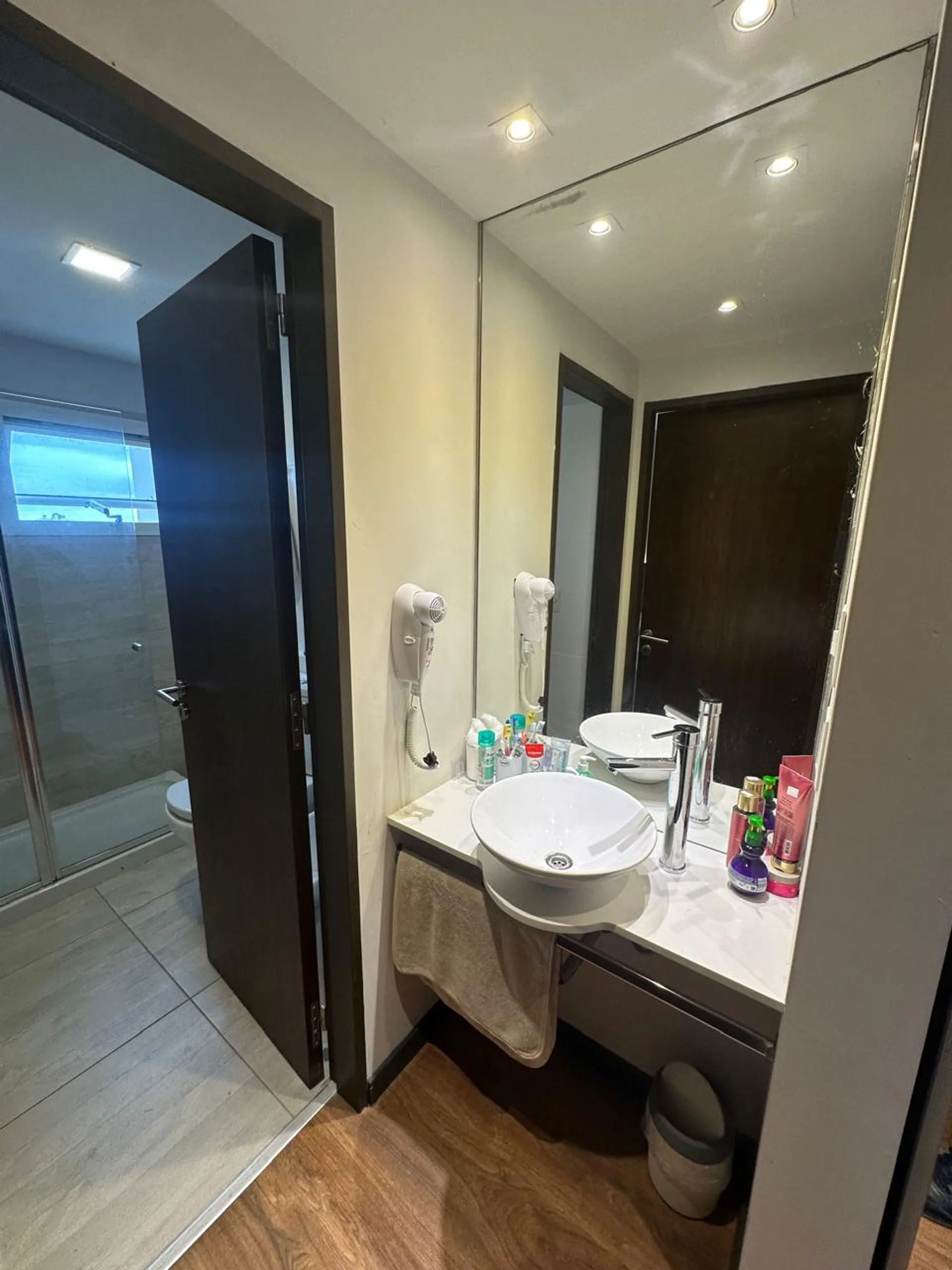 VENTA UN DORMITORIO AMUEBLADO - ALBERDI foto 5