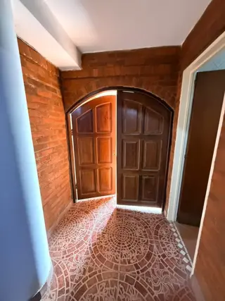 ALQUILER DPTO DOS AMBIENTES EN LA REJA foto 3