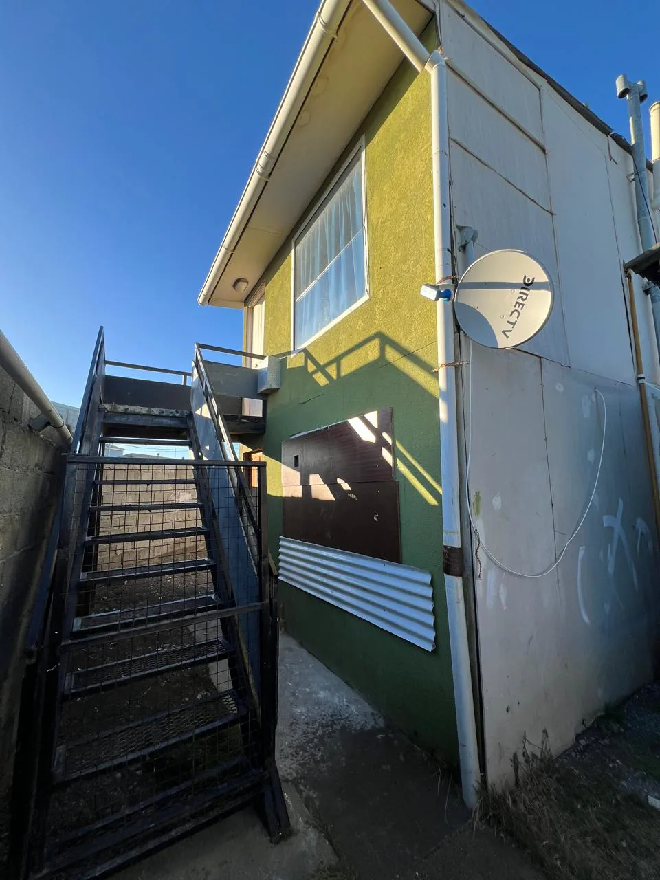 VENTA – LOCAL + VIVIENDA – BARRIO AUSTRAL foto 4