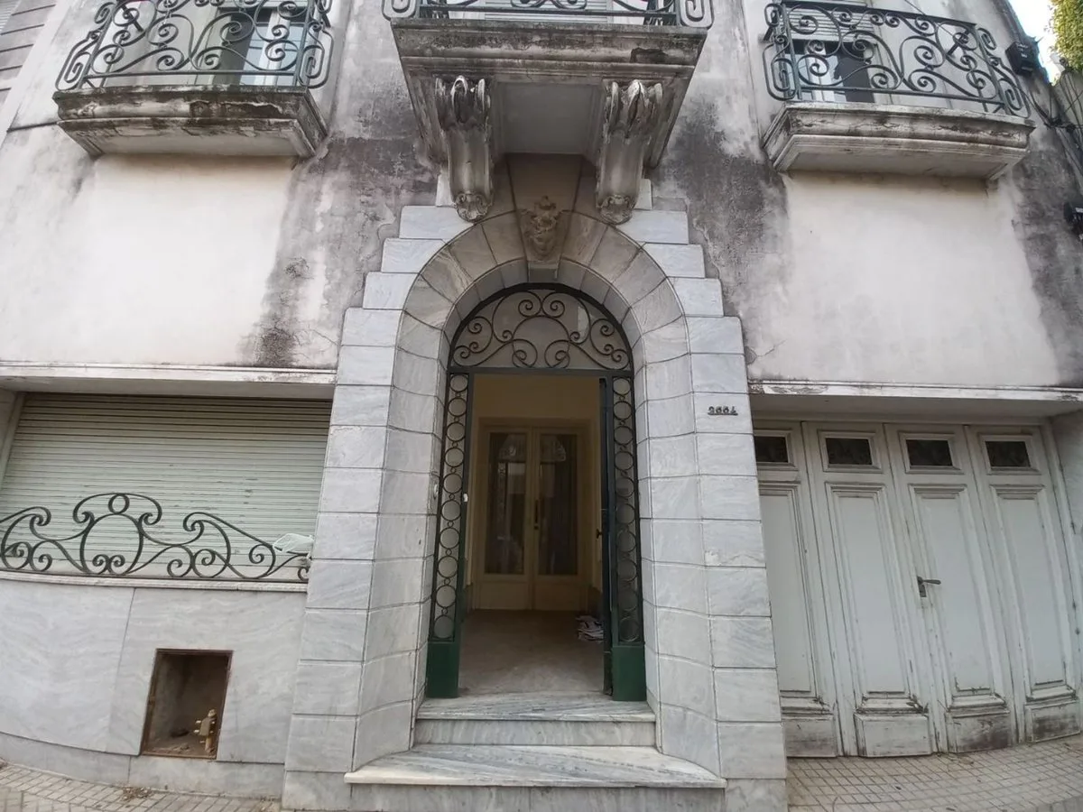 Se vende casa céntrica a metros de la peatonal foto 2