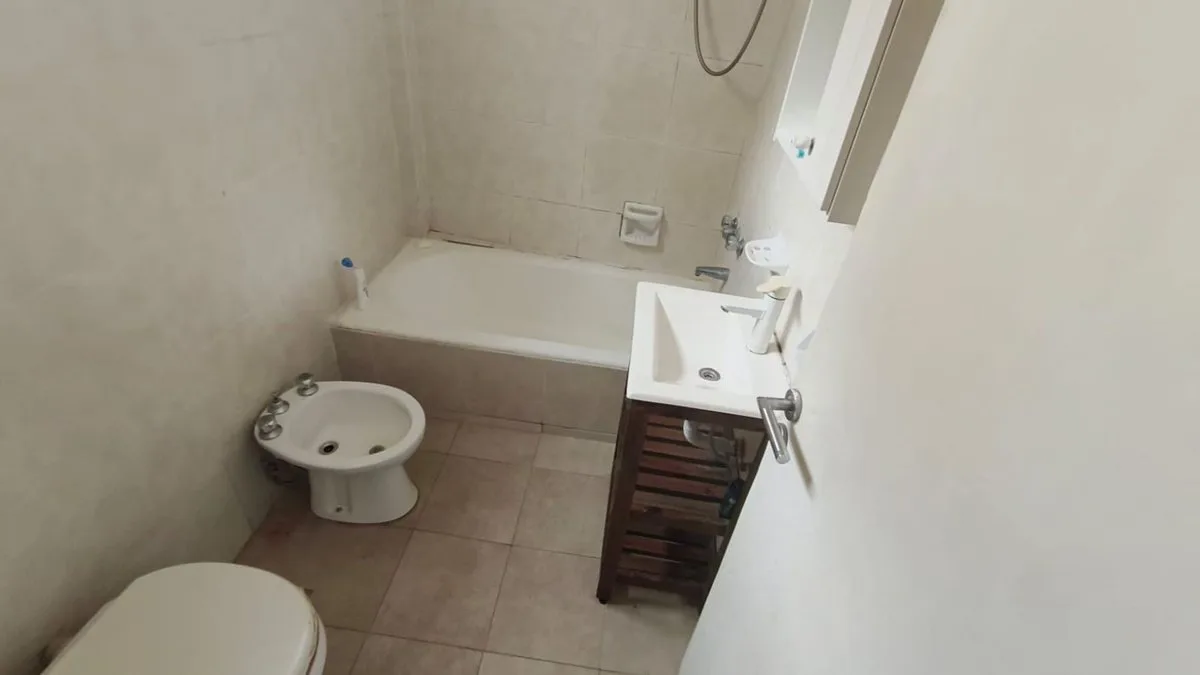 Venta depto 2 ambientes balcón Balvanera foto 3