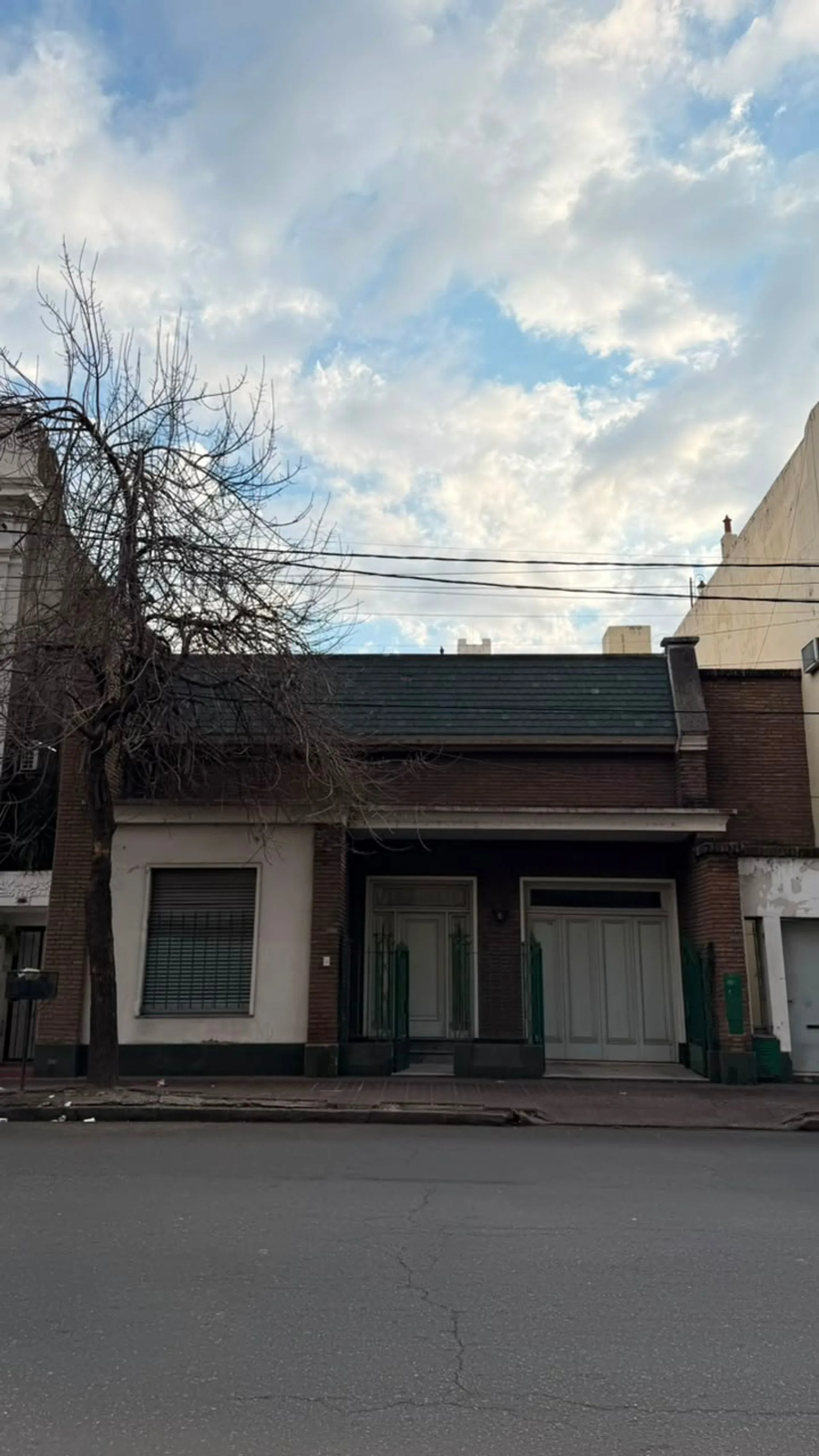 SE VENDE CASA A REFACCIONAR /DESARROLLO foto 2