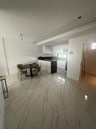 PISOS DE 3 AMBIENTES DE APROX 77  M2 ULTIMA UNIDAD DISPONIBLE foto 4