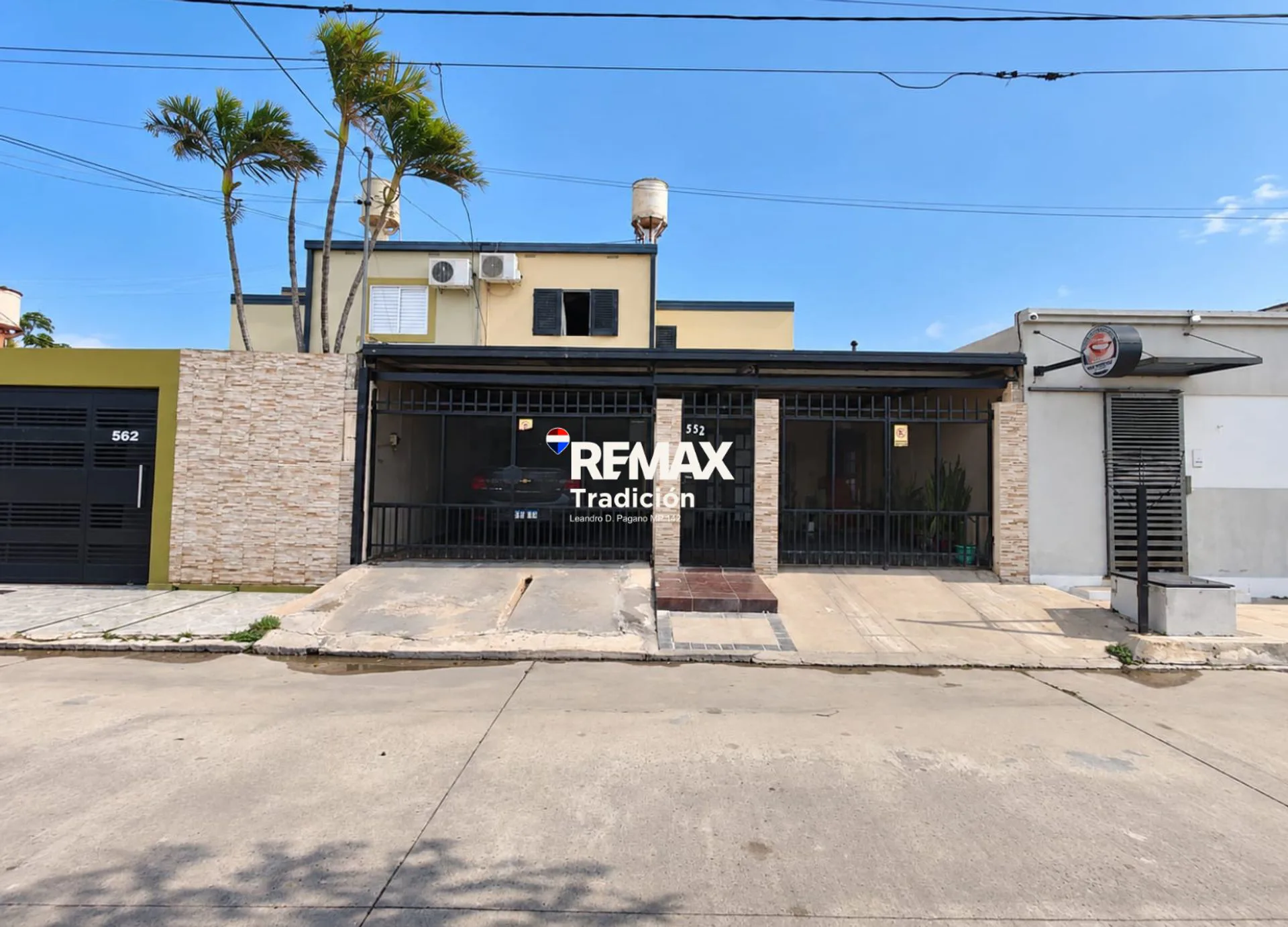 VENTA CASA MAS 2 DEPTOS PARA RENTA EN RESISTENCIA foto 2