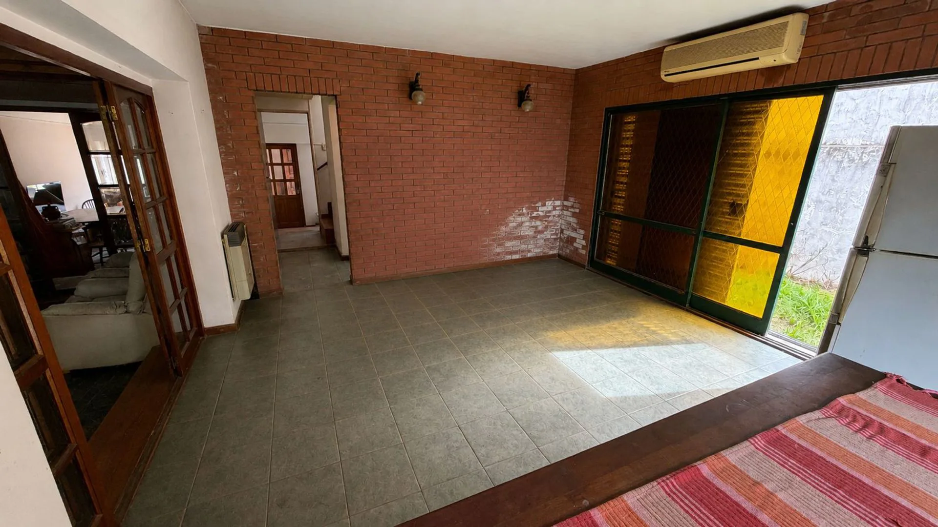 Se vende casa 3 dormit.+2 plantas, exc. ubic. V.T. foto 4