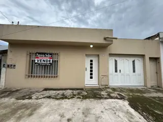 Venta casa Isidro Casanova foto 5