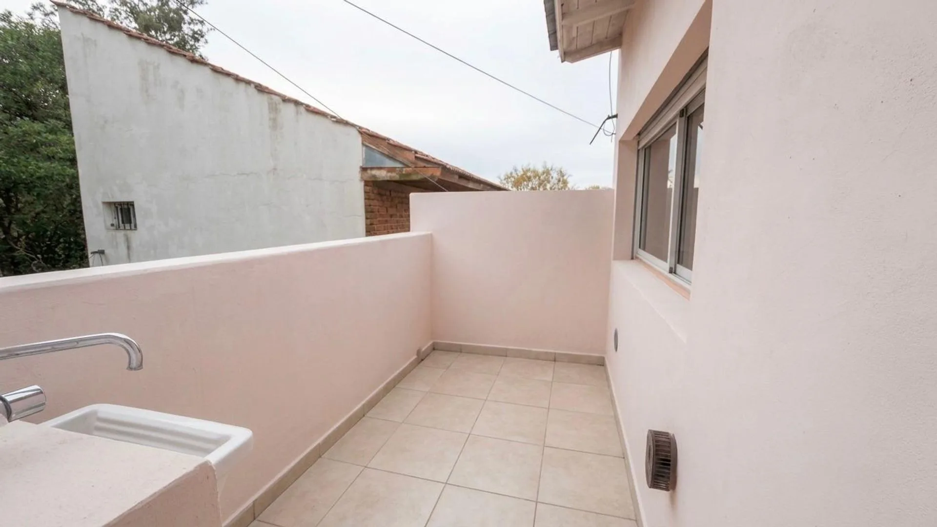 VENTA PH 3 AMBIENTES CON COCHERA foto 5