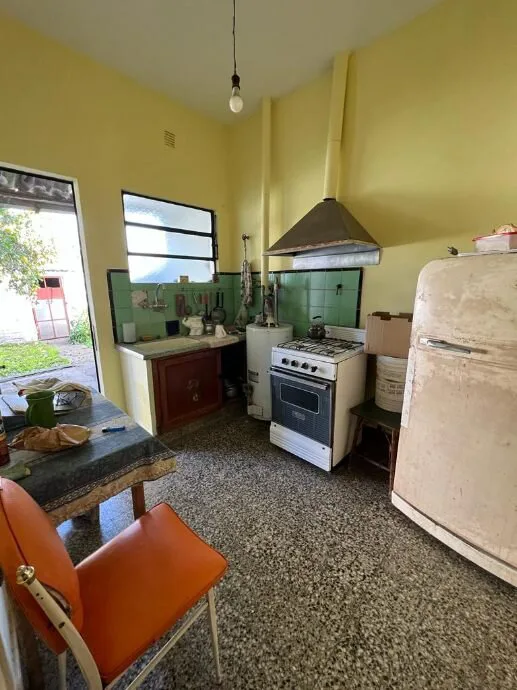 CASA AMERICANA APTO CRÉDITO EN CASTELAR SUR foto 5