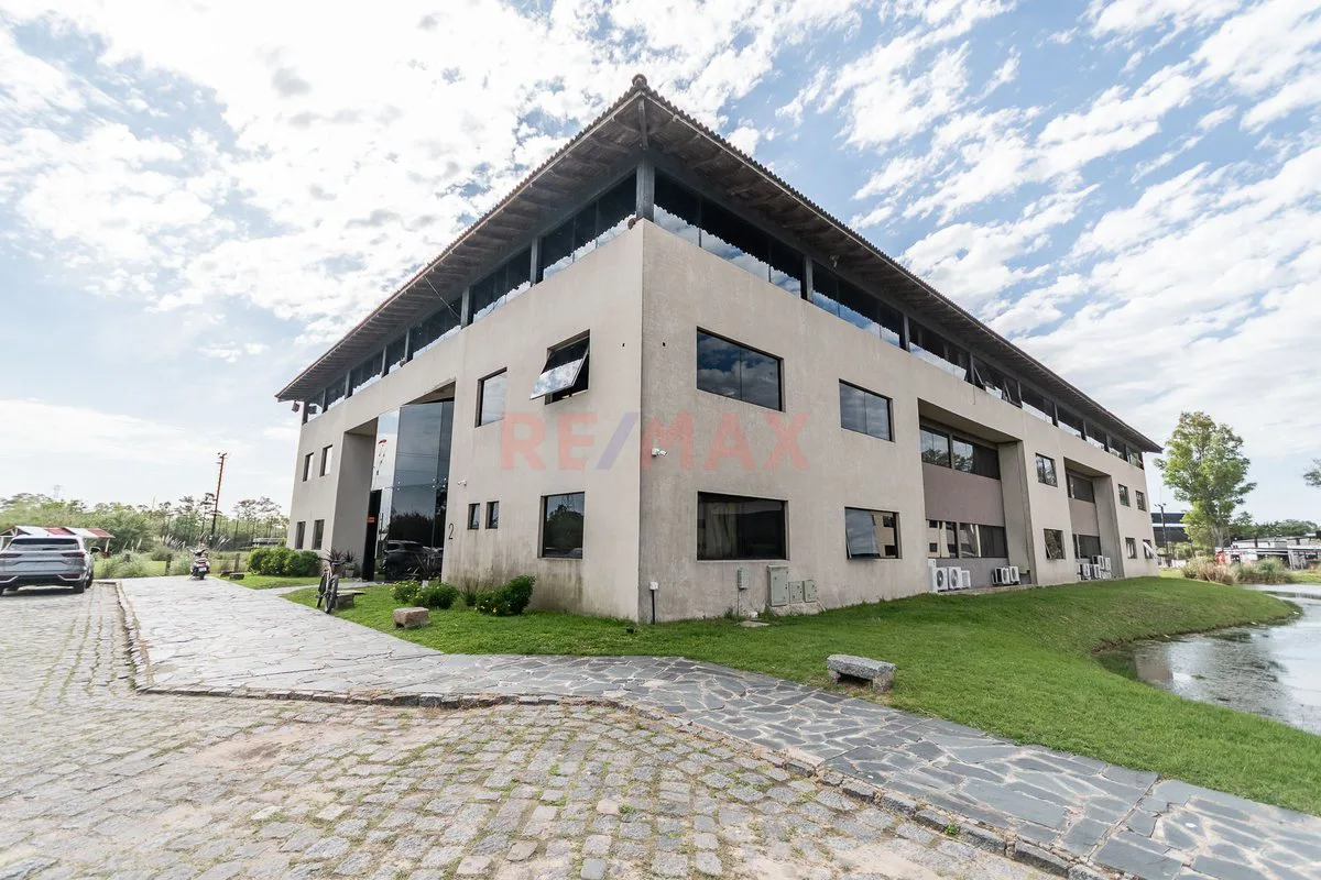Oficina en venta en Nordelta foto 4
