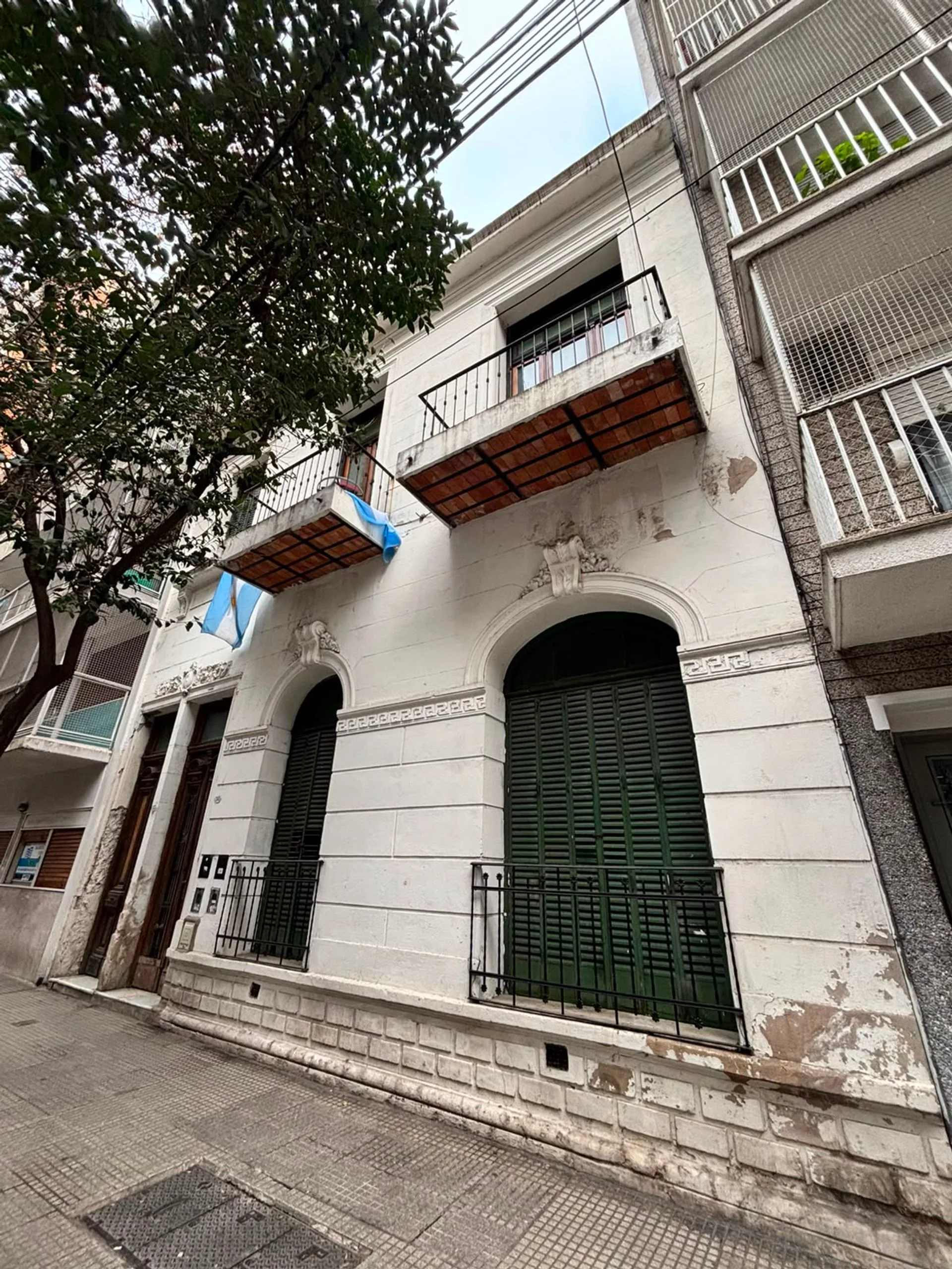 VENTA LOTE TERRENO CABALLITO 1230 mts2 Vendibles foto 3