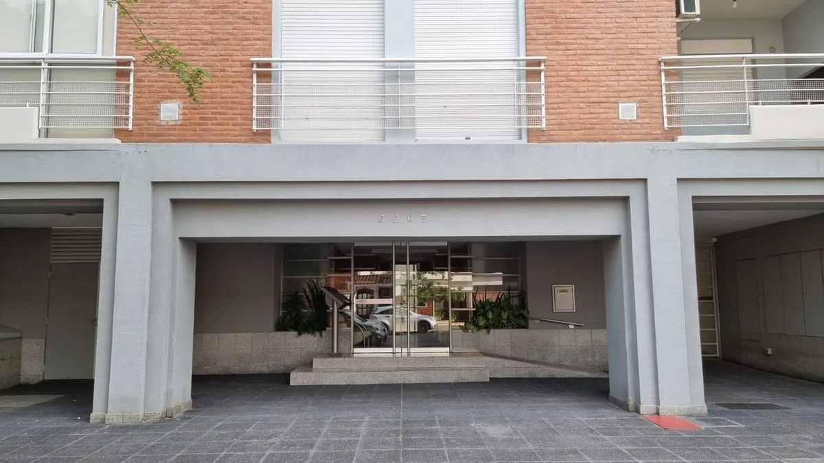 VENTA DEPARTAMENTO DOS DORMITORIOS ENTRE BOULEVARD foto 2